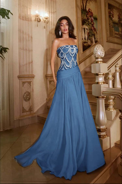 Exquisite DarkNavy Chiffon Sleeveless Strapless Evening Dress with Sequins