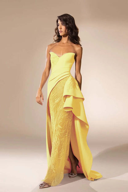 Sleeveless Strapless V Neck Embroidery Long Prom Dress With Slit