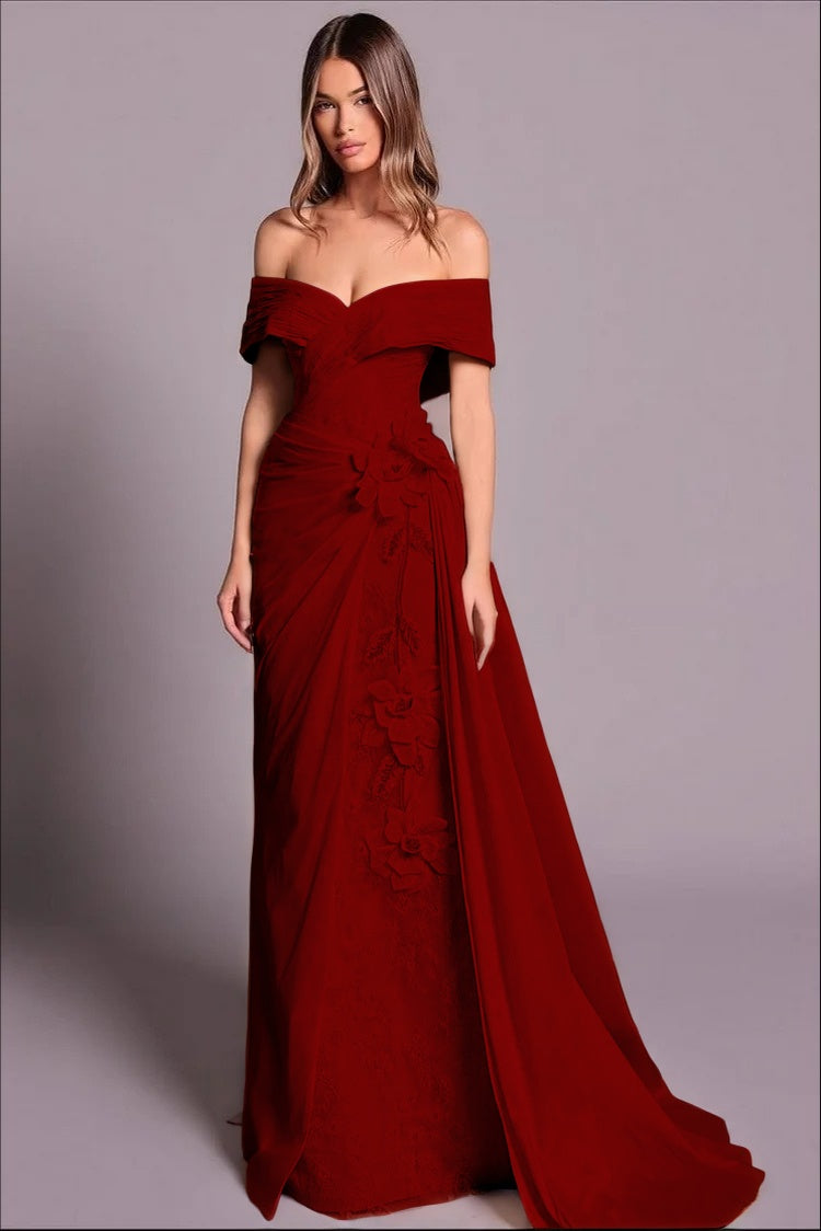 V-Neck Strapless Sleeveless Long Sheath Evening Dress With Appliques