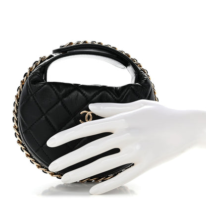 Lambskin Quilted Chain Around Pouch Black