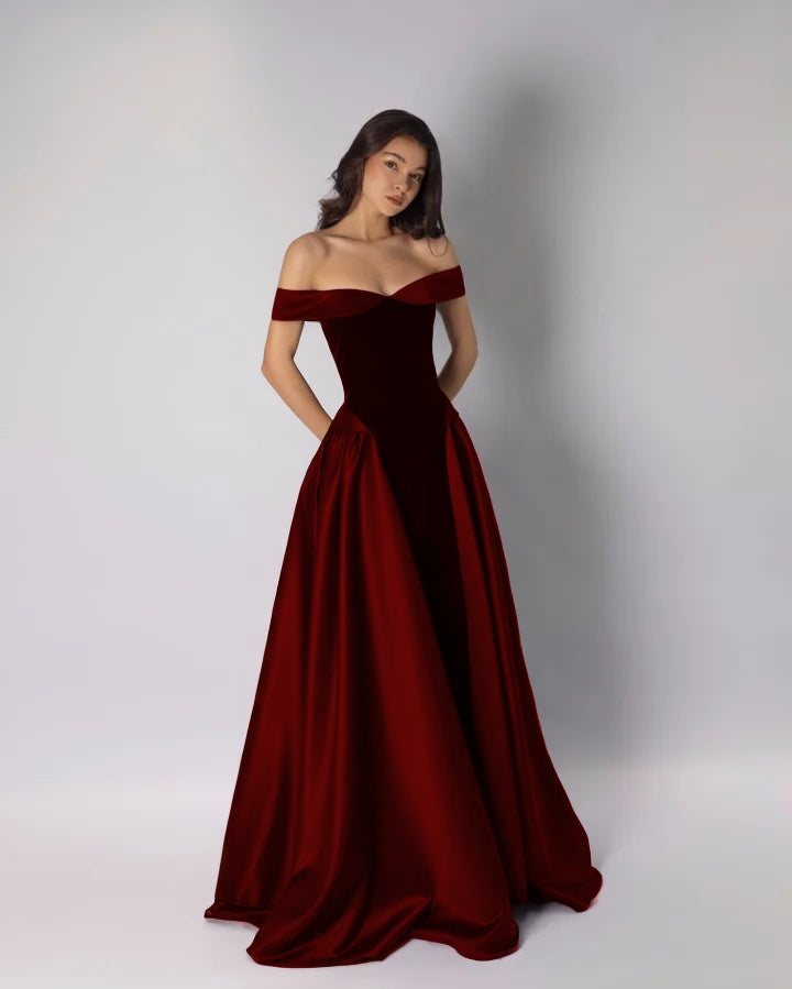 Classic Dark Purple Off-The-Shoulder Pleated A-Line Evening Dress