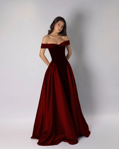 Classic Dark Purple Off-The-Shoulder Pleated A-Line Evening Dress