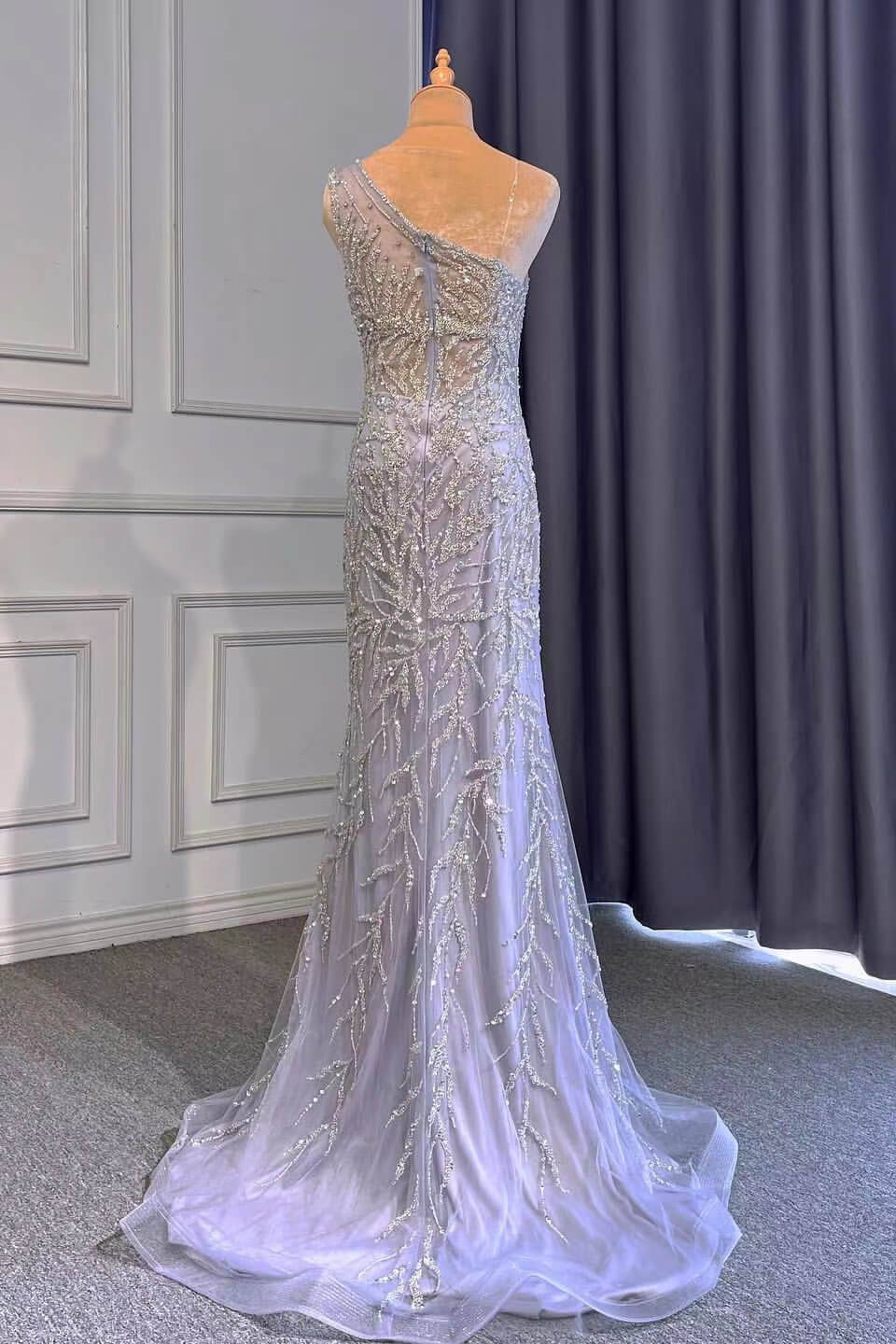 Light Purple Mermaid Beads One Shoulder Prom Dress With Long Ruffles Appliques Front Split