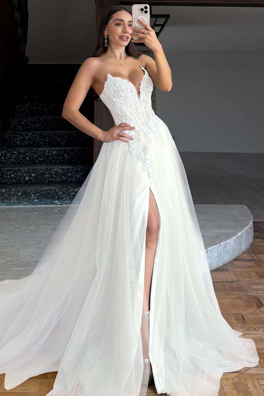 Sleeveless V-Neck A-Line Prom Dress With Embroidery