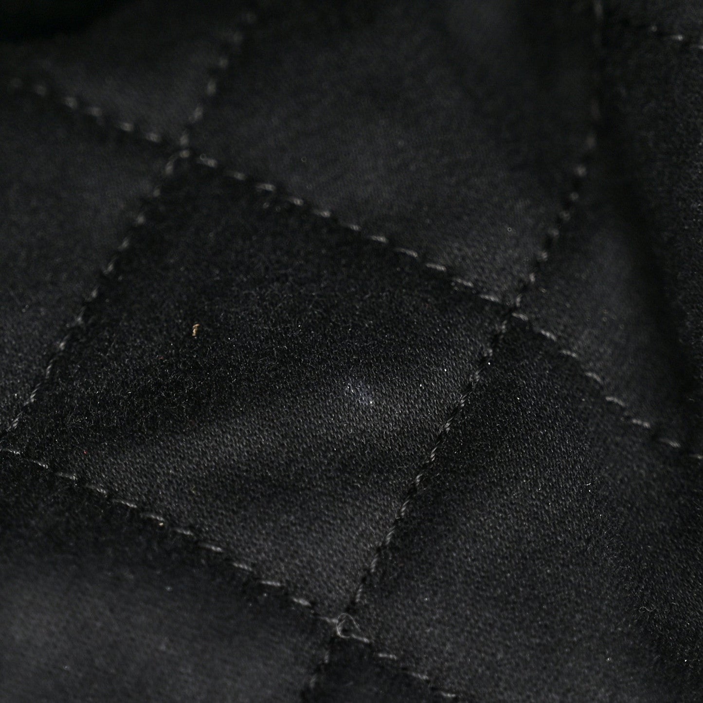 Shiny Calfskin Quilted Small Chanel 22 Black