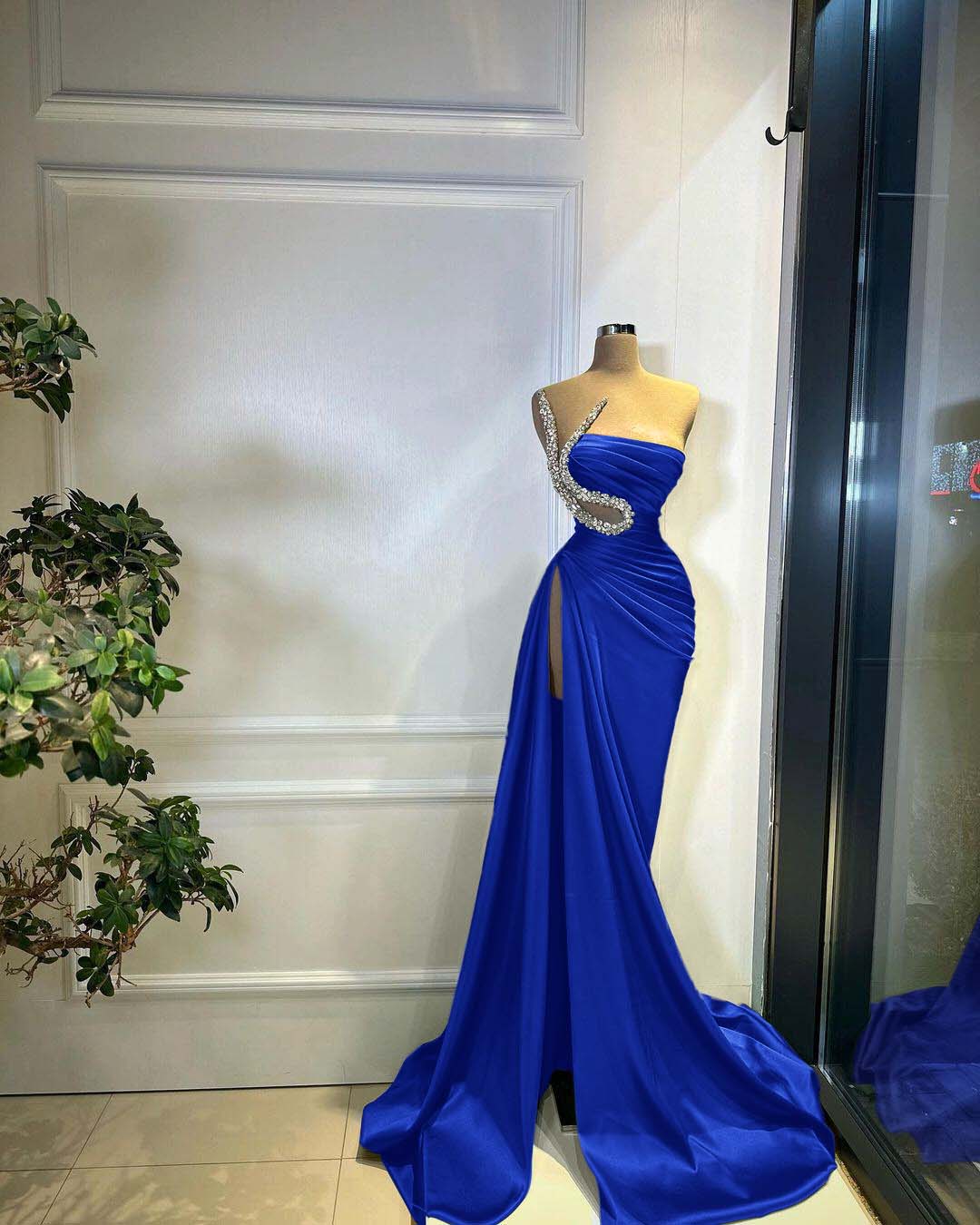Green Strapless Pleated Long Beaded High Split Prom Dress