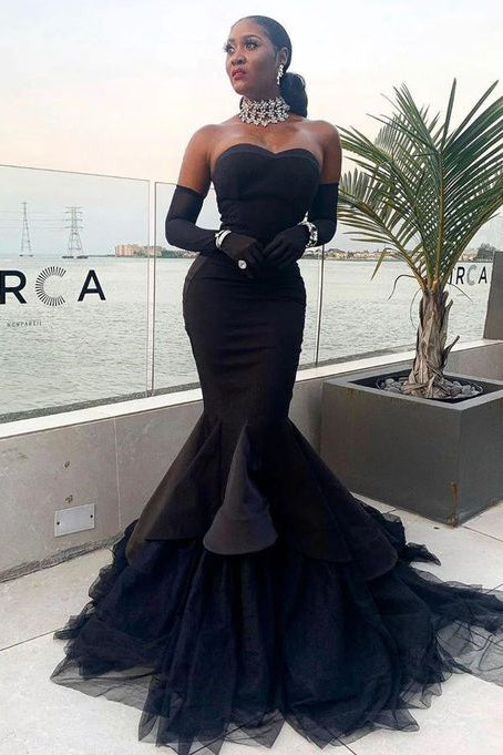 Black Strapless Tulle Mermaid Prom Dress Waist-Skimming With Gloves