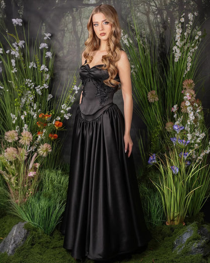 Black Sleeveless Strapless Beads Appliques A-Line Prom Dress