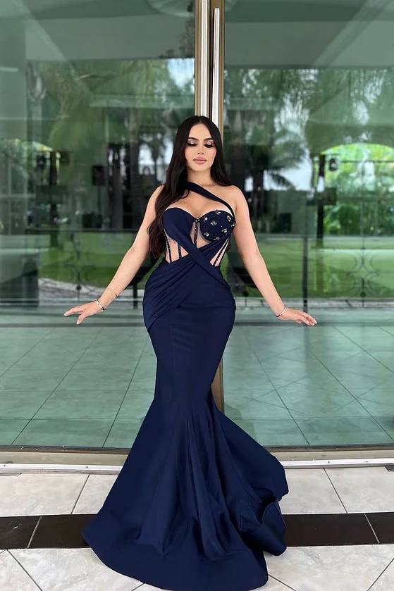 Sleeveless Halter Strap Sweetheart Beads Mermaid Prom Dress