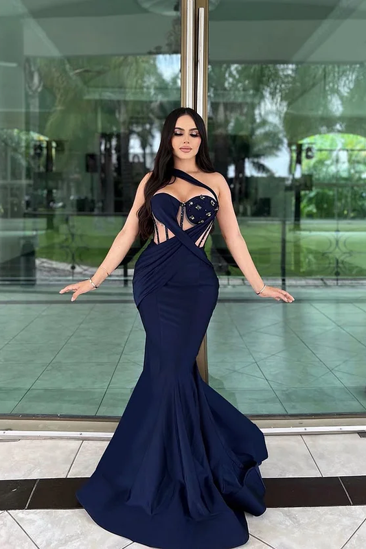 Sleeveless Halter Strap Sweetheart Beads Mermaid Prom Dress