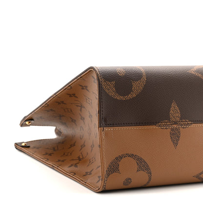 Reverse Monogram Giant Onthego MM