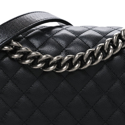 Caviar Quilted Medium Boy Flap Black