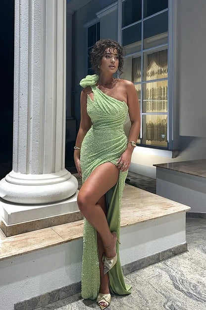 Green Sleeveless Asymmetric Sequins Beadeds Handmade Flower Prom Dress