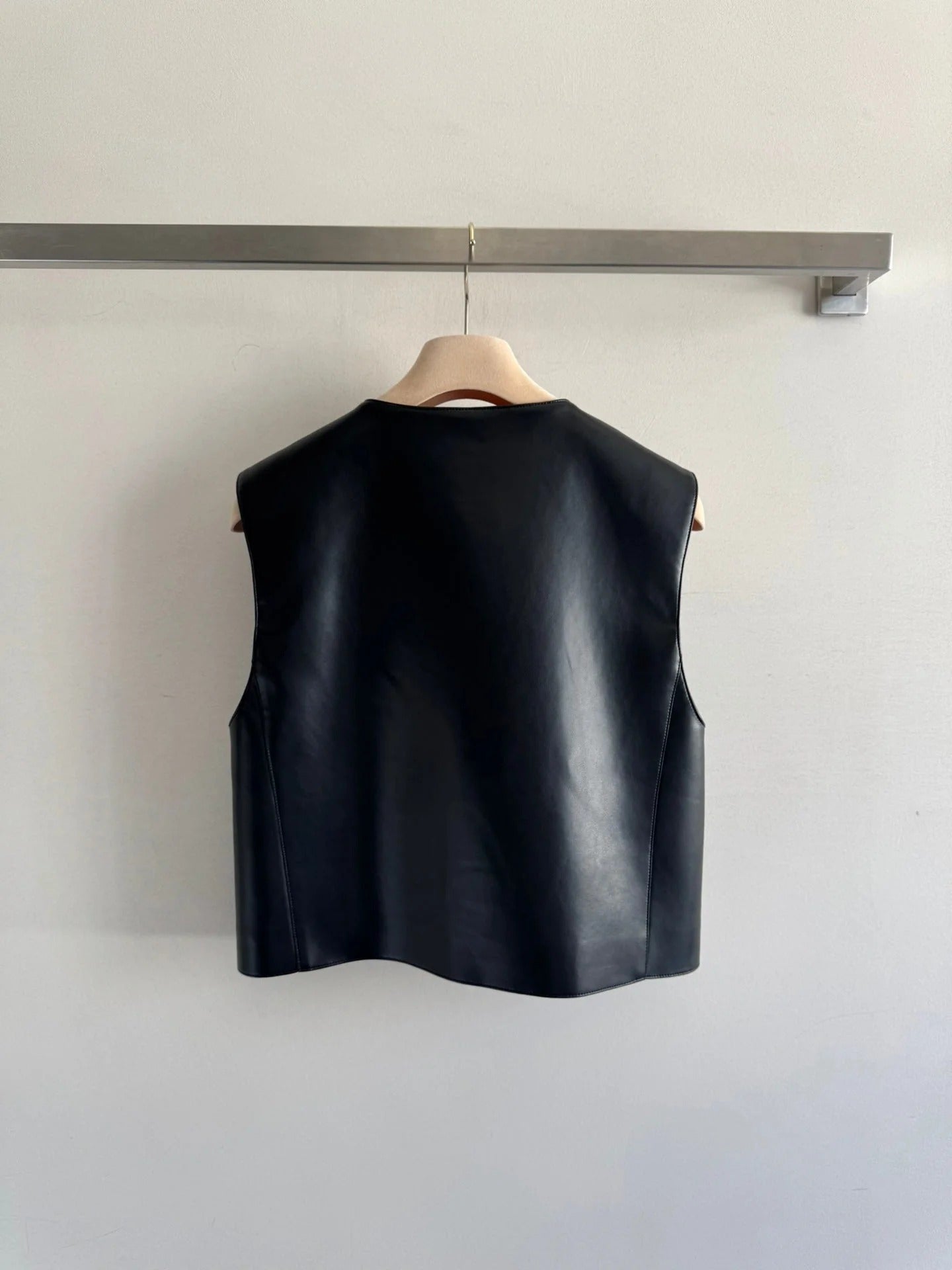 MIUMIU LEATHER VEST STYLE 726