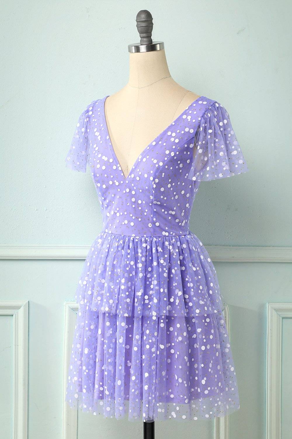 Lilac A-line V Neck Multi-Layers Mini Homecoming Dress with Dot