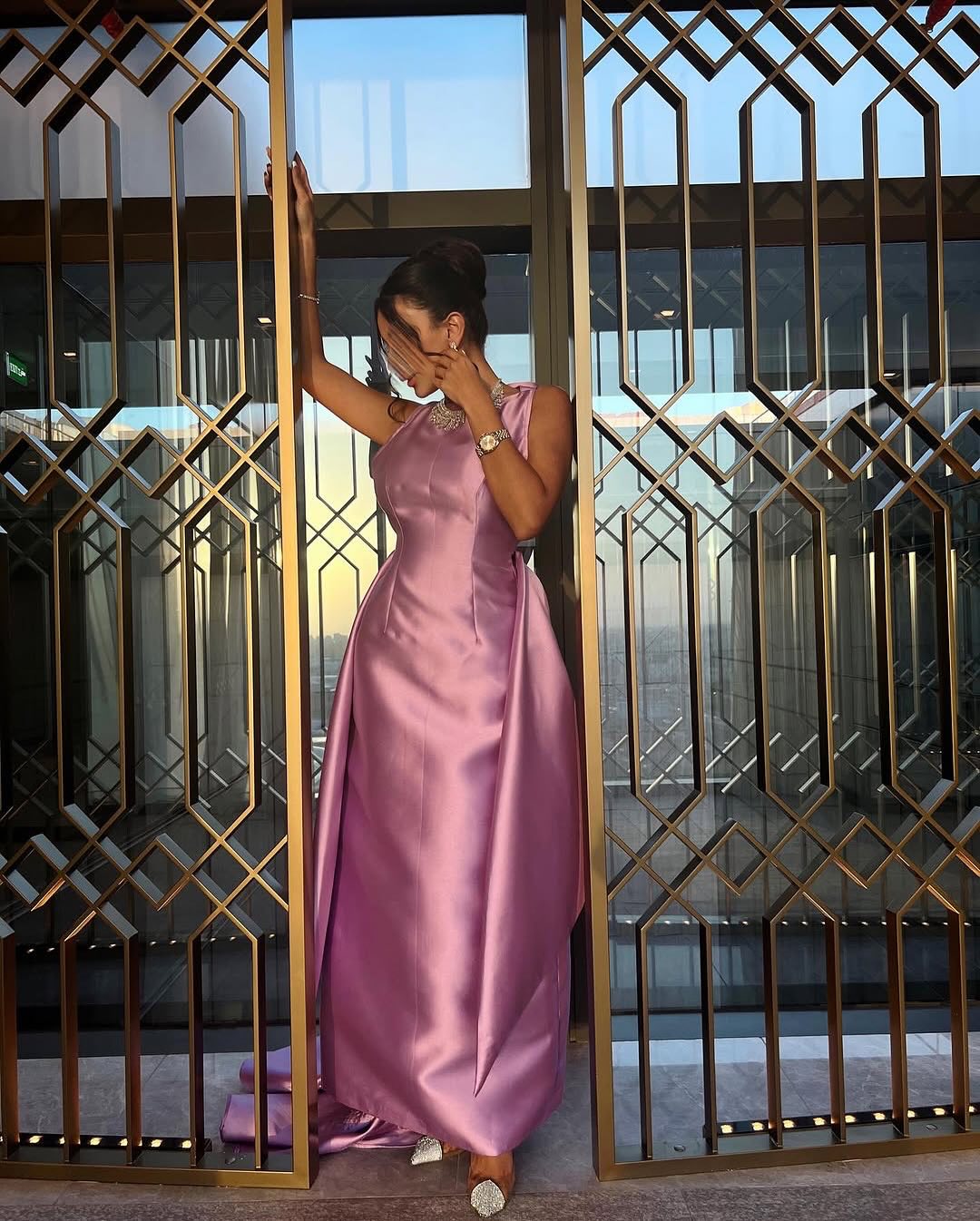 Gorgeous Purple Satin Sleeveless Jewel Neck Long Bow Prom Dress with Train