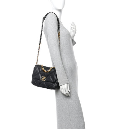 Lambskin Quilted Medium Chanel 19 Flap Black