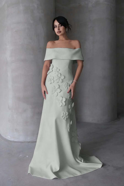 Sleeveless Off-Shoulders Prom Dress With Handmade Flower