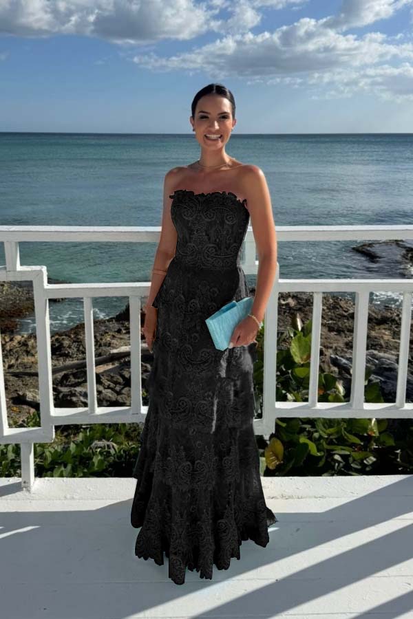 Elegant Mint Green Lace Strapless Sleeveless Prom Dress with Ruffles