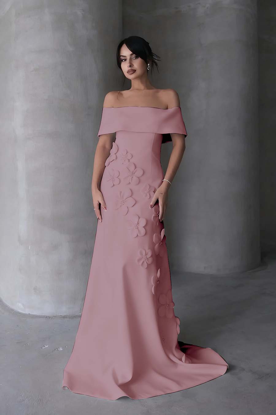 Sleeveless Off-Shoulders Prom Dress With Handmade Flower
