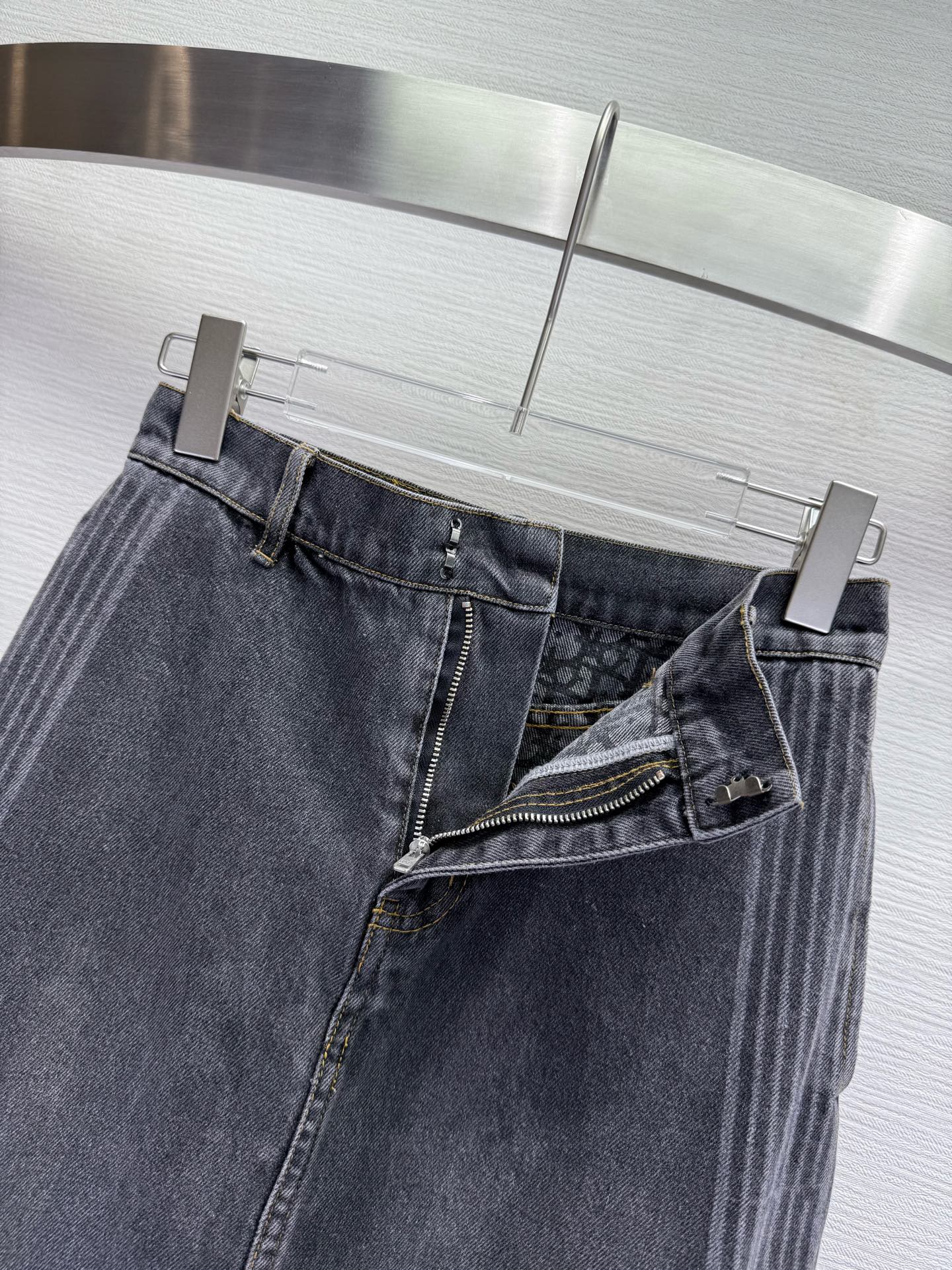 CD 25SS Laser Printed Stripe Pattern Denim Skirt Dark Gray Cotton 306522