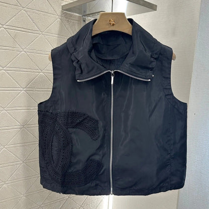 CHANEL SLEEVELESS TOP 272317