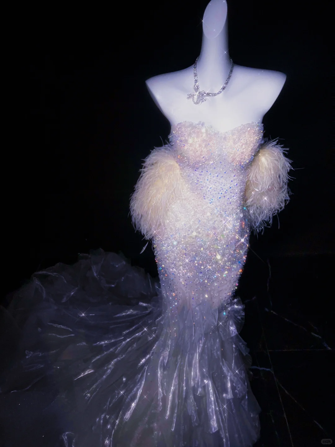 Dreamy Mermaid Sweetheart Neck Beaded Feather Tulle Party Dress Evening Dress SH3347