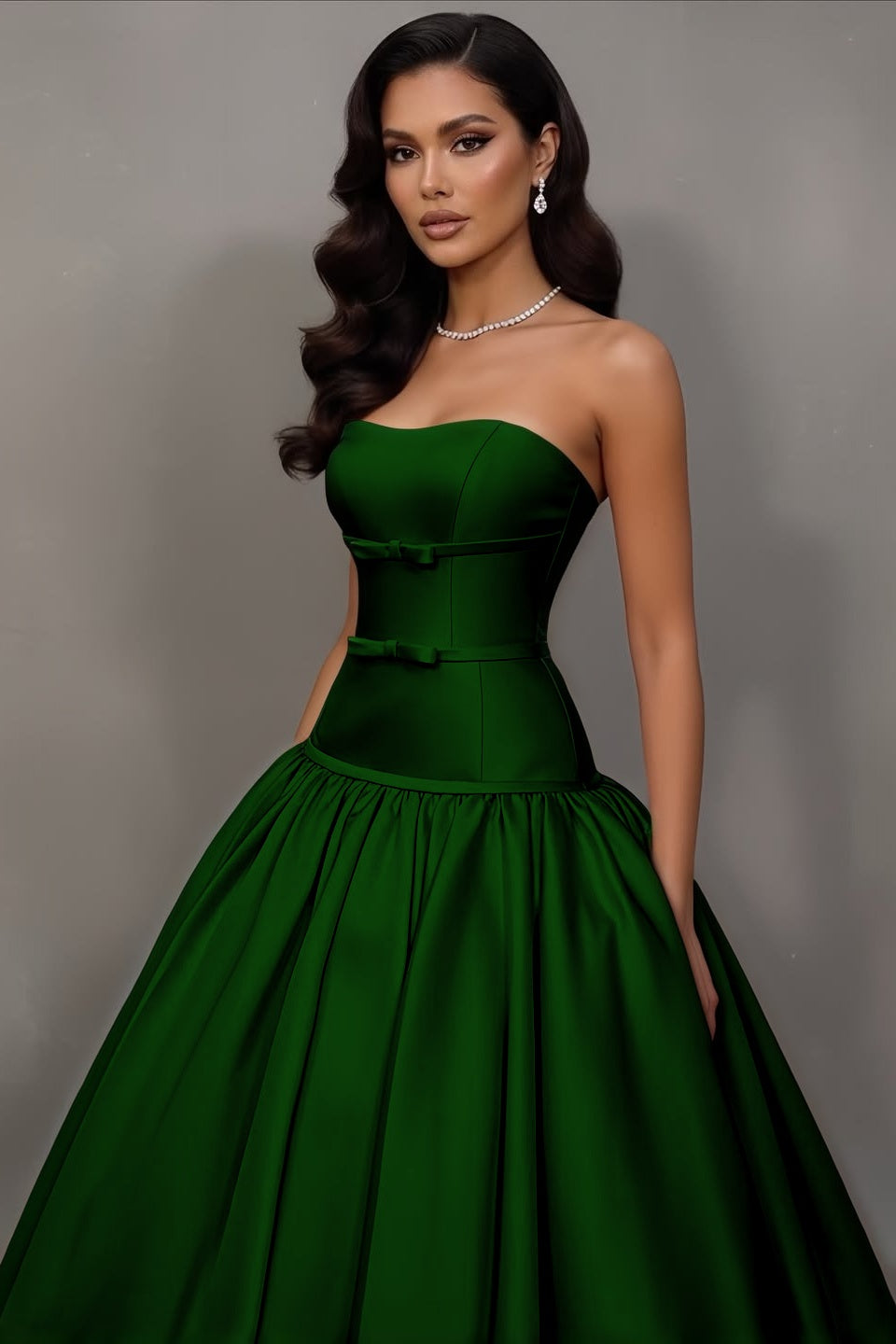Stunning Sleeveless Strapless A Line Prom Dress With Bowknot
