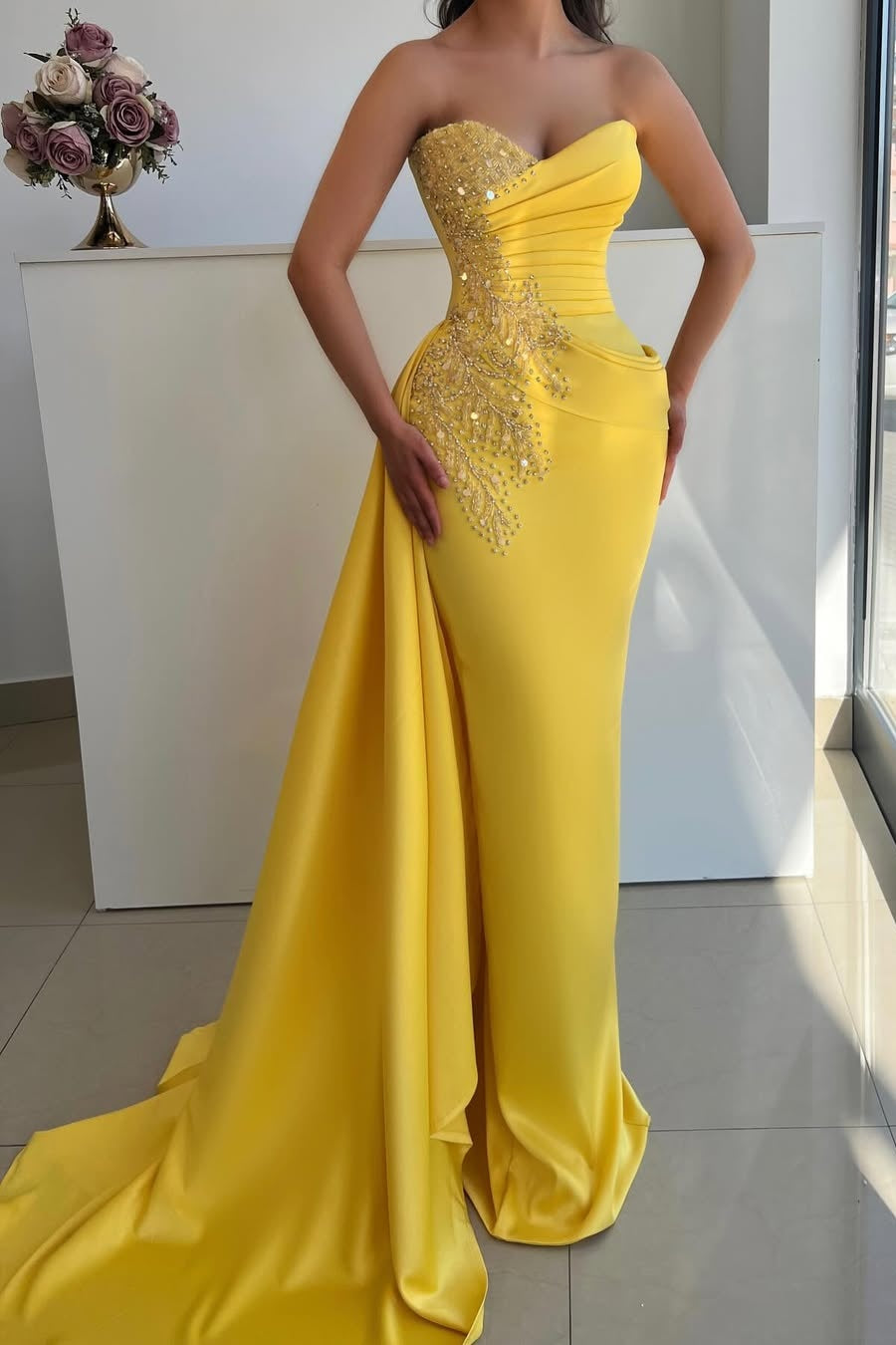 Sleeveless Strapless V Neck Mermaid Beaded Prom Dress With Tail