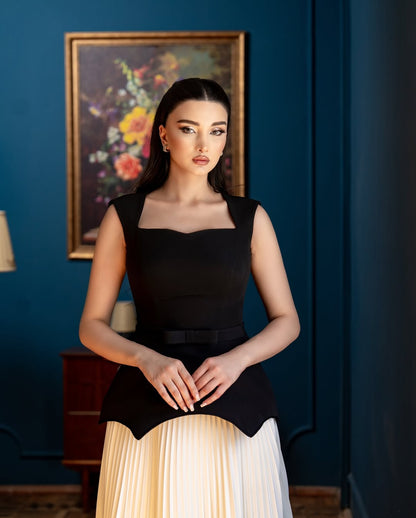 Sleeveless Square Black Prom Dress With Pleated