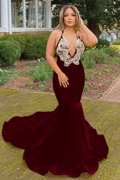 Halter V-Neck Mermaid Prom Dress With Yellow Applique