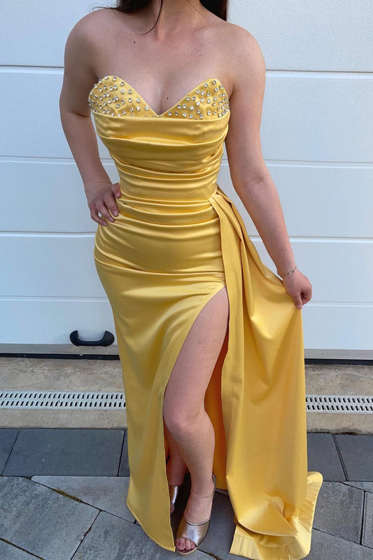 Yellow Beads Mermaid Sweetheart Evening Dress Slit With Ruffles