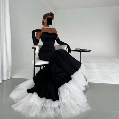 Luxurious Black Satin Sleeveless Strapless Mermaid Prom Dress with Gloves