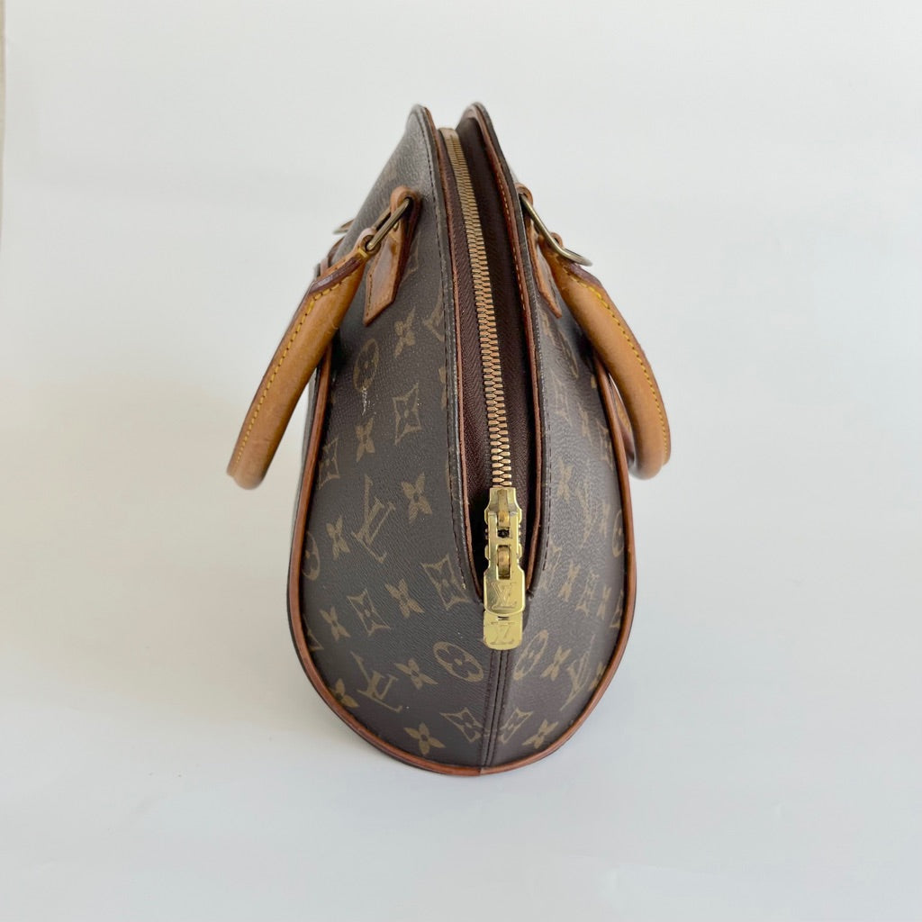 Louis VuittonEllipse PM Hand Bag