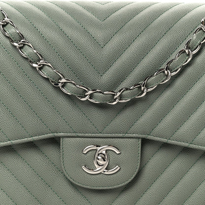 Caviar Chevron Quilted Jumbo Double Flap Green