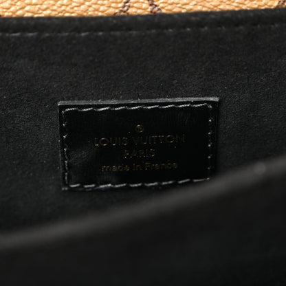 Reverse Monogram Pochette Metis