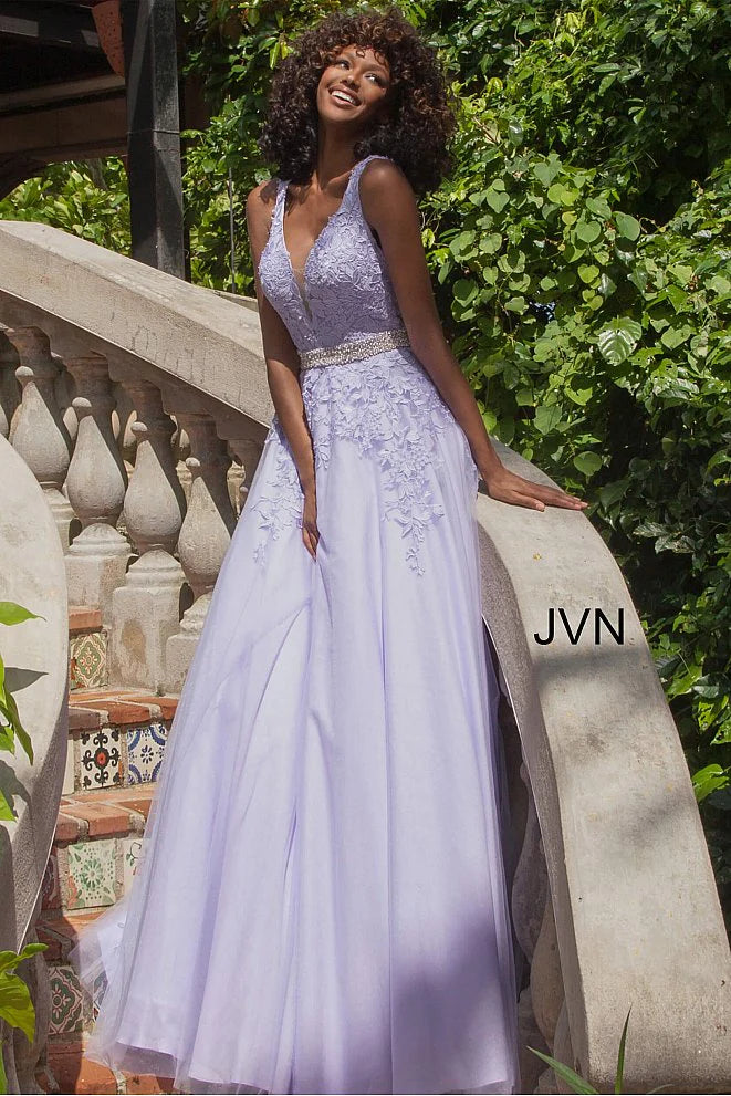 Black V-Neck Sleeveless Prom Dress with Applique Beadings