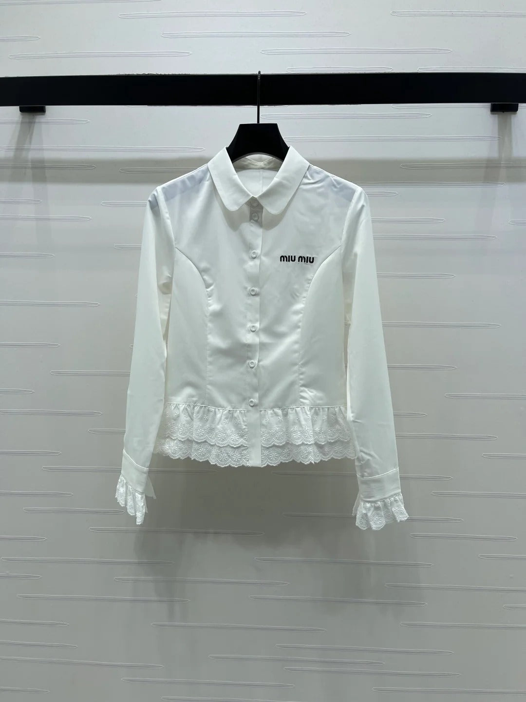 Miumiu 2026 Lace Embroidered Long-Sleeve Shirt Black and White Polyester 356380