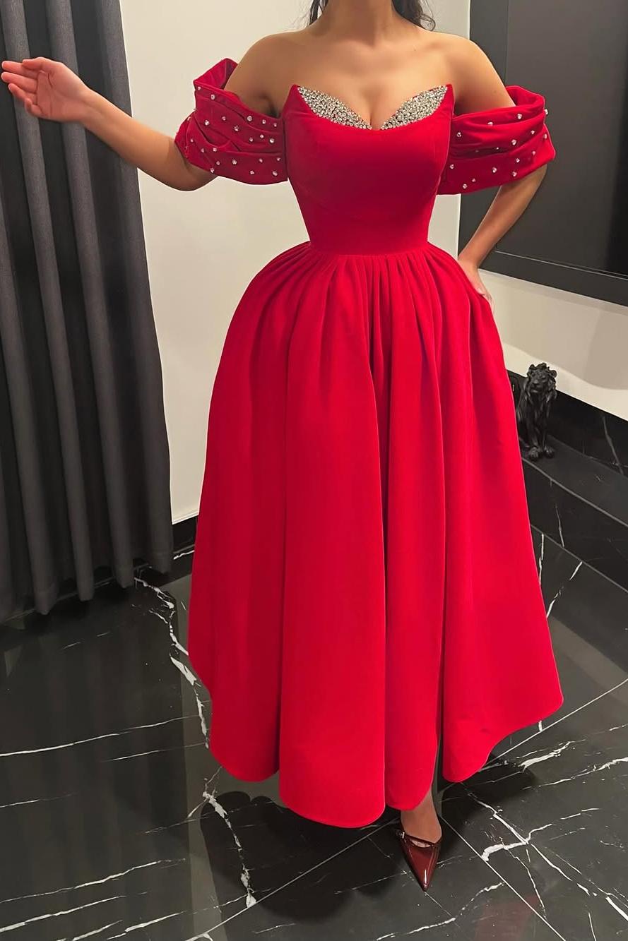 Beautiful Red Sweetheart Off the Shoulder Strapless A Line Prom Dress with Beadings