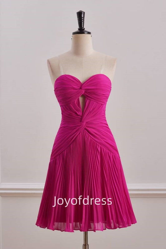 A-Line Sweetheart Strapless Pleated Homecoming Dress