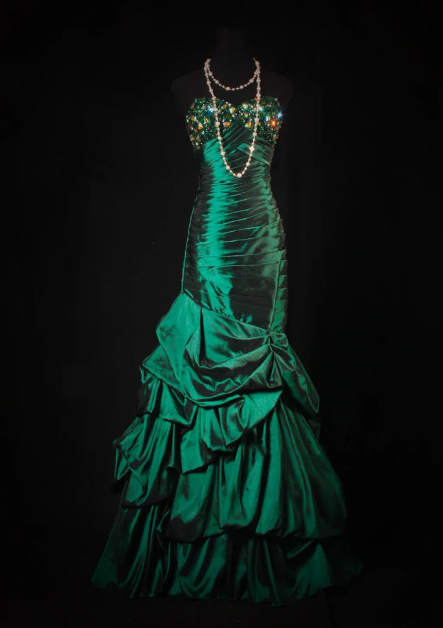 Elegant Emerald Green Strapless Satin Pleated Mermaid Long Party Dress Evening Dress With Beads D2215