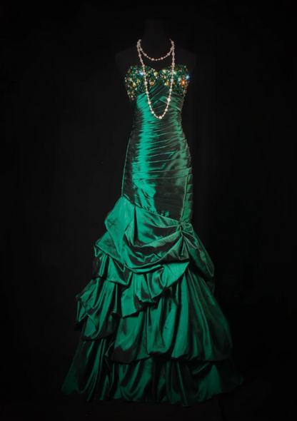 Elegant Emerald Green Strapless Satin Pleated Mermaid Long Party Dress Evening Dress With Beads D2215