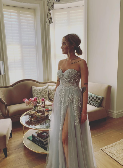Elegant A Line Sweetheart Neck Corset Appliques Light Grey Tulle Prom Dress Evening Dress SH2282