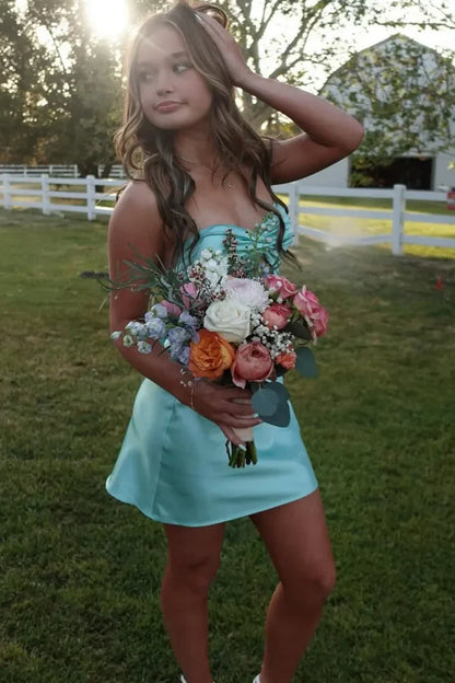 Casual Satin Sweetheart Lace Up Mini Homecoming Dress
