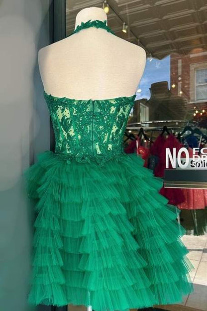 Chic Tulle A-Line V-Neck Halter Appliques Tiered Homecoming Dress