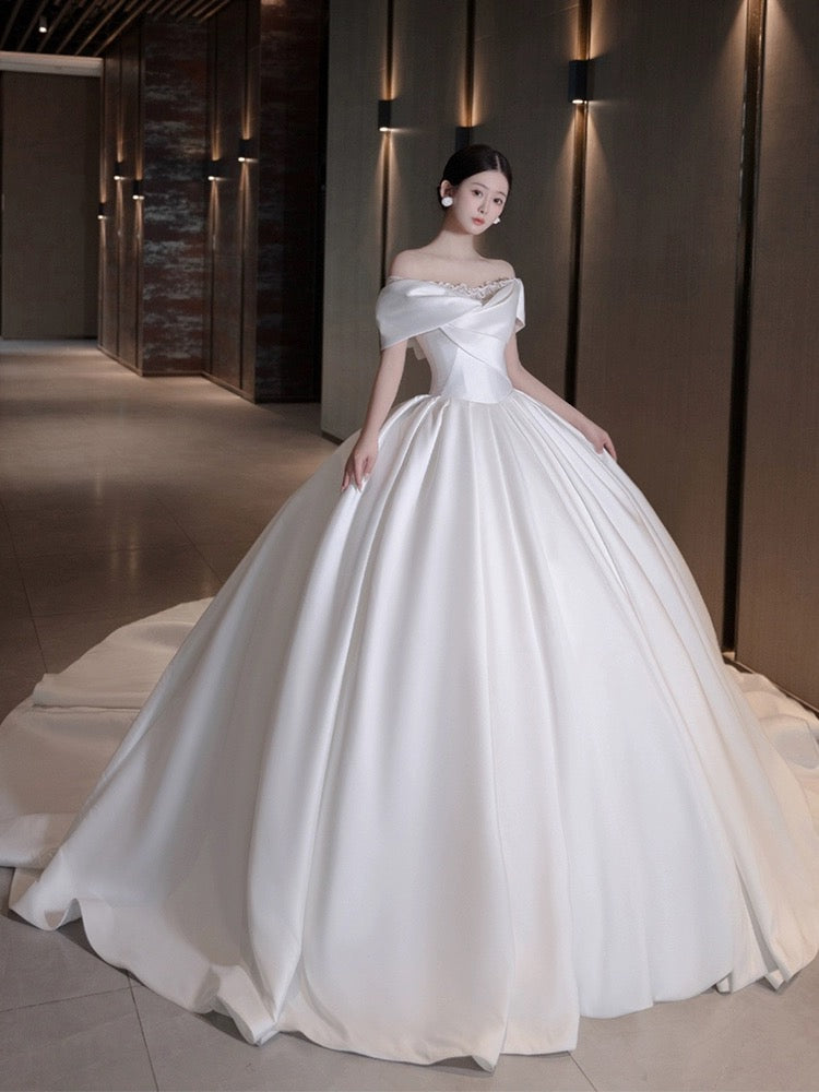 Pretty Wedding Dress Ball Gown Off The Shoulder White Long Satin Wedding Dresses Bridal Gowns Brides Gown DH109