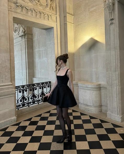 Classy A line Square Neck Black Satin Short Mini Formal 8th Grade Homecoming Dresses Middle School Hoco Court Dress 20th Birthday Dress Hoco Outfits DH1735