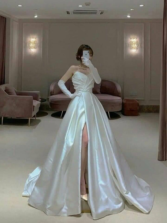 Simple Wedding Gown Bridal Dress Ball Gown Sweetheart Satin Wedding Dress White Wedding Dresses Modest Wedding Gowns DH1790
