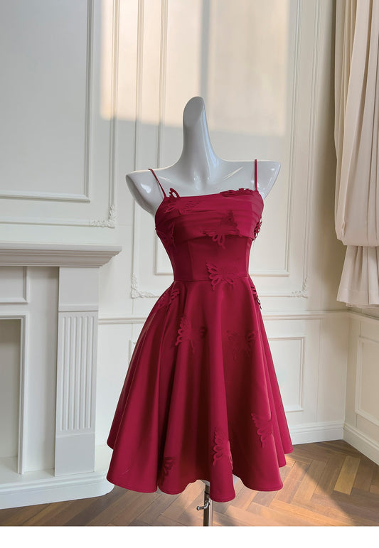 Modest A Line Spaghetti Straps Burgundy Satin Formal 8th Grade Homecoming Dresses Middle School Short Birthday Gowns Graduation Dress Hoco Outfits DH2108