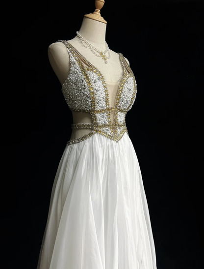 Retro A Line V Neck White Chiffon With Silver Gold Beads Long Flowers Prom Dresses Party Dress 21st Birthday Outfits Prom Gowns DH2662